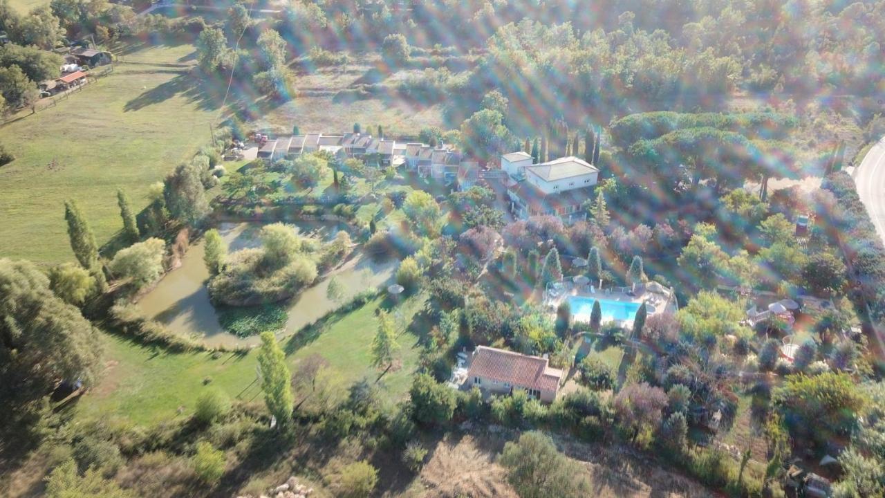 Domaine De La Begude Hotel Les Saquetons Exterior photo